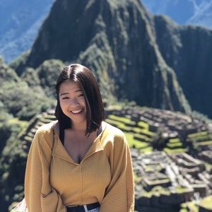 Meet your Posher, Debbie